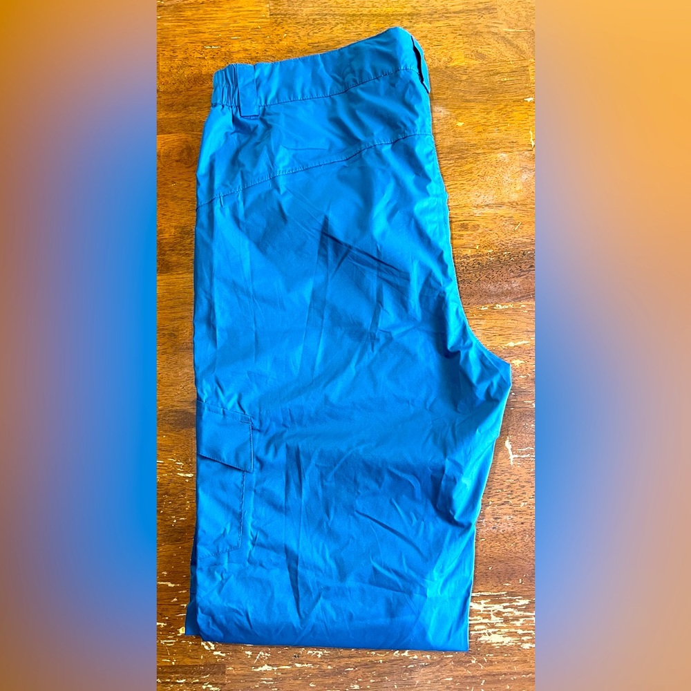 Light Performance Or Impermeable Pants - image 3